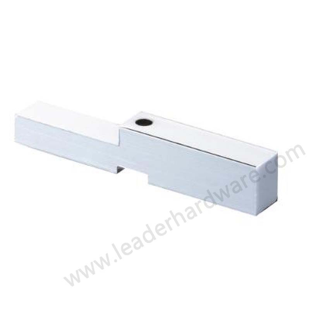 Fitting for Pivot Hinge Fixation
