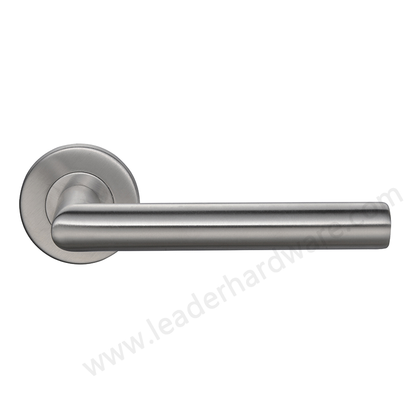 oil rubbed bronze door handles